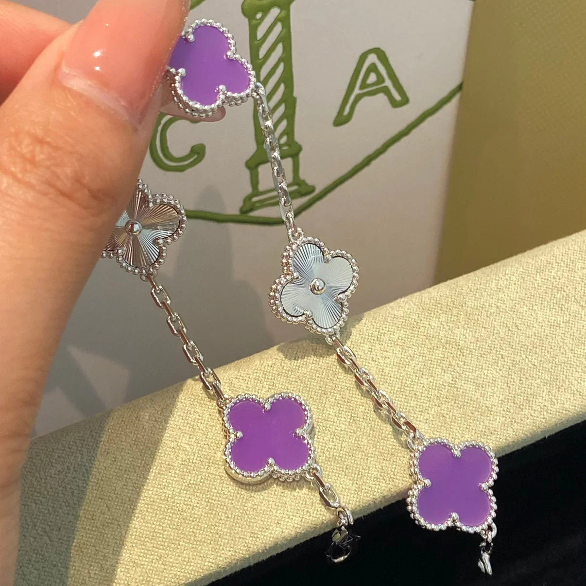 [GALE] CLOVER 5 MOTIF VIOLET BRACELET COLLECTION