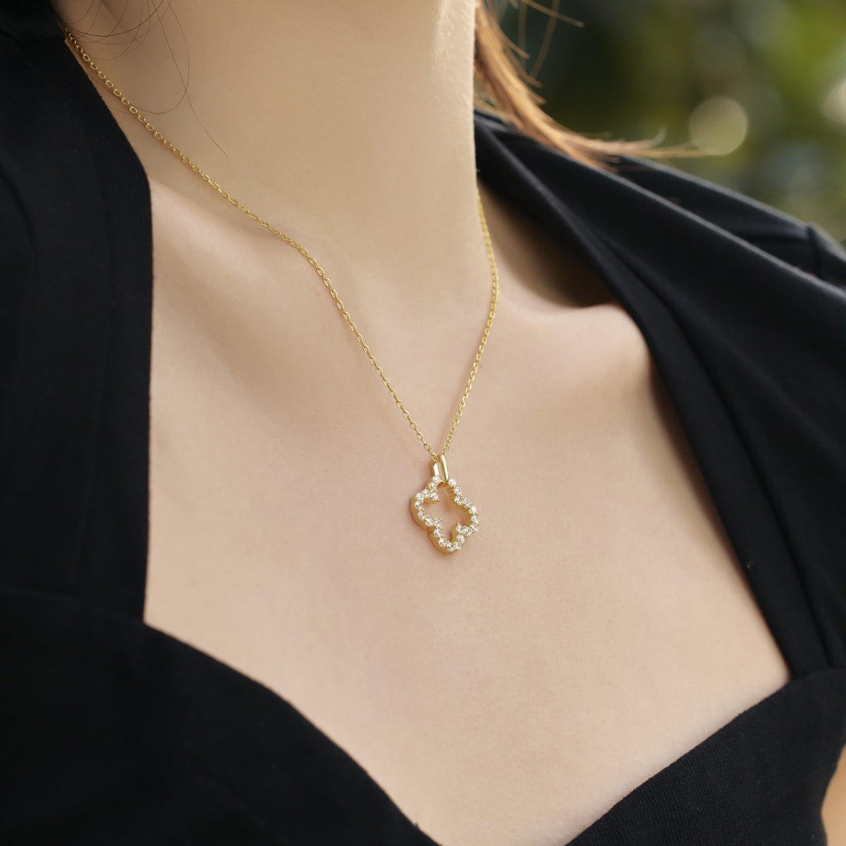 [GALE]Four-Leaf Clover Hollow Design Exquisite Necklace