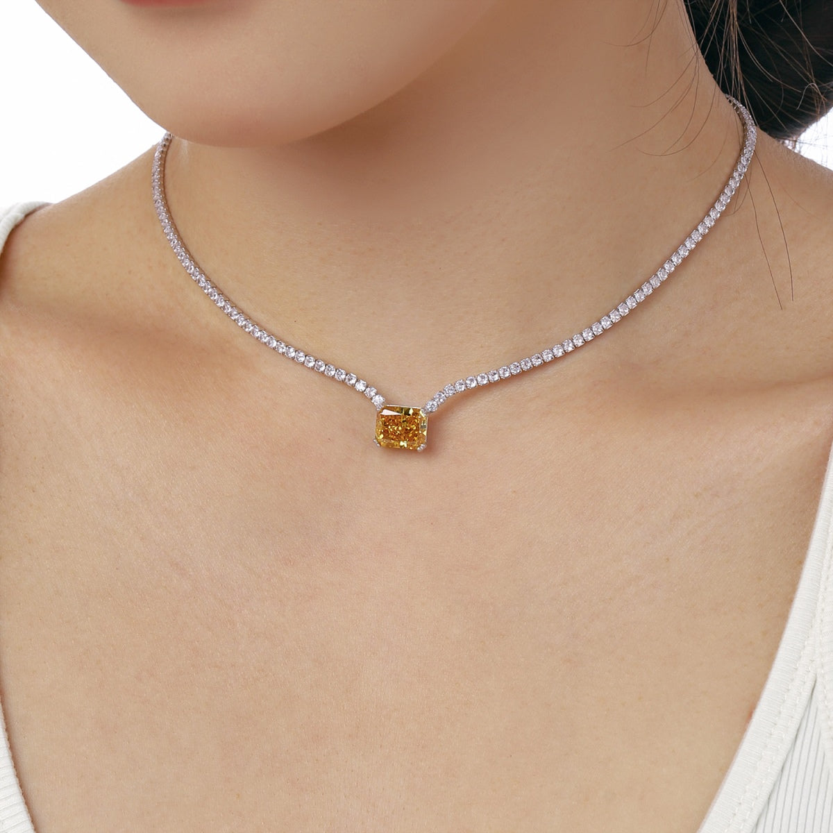 [GALE]4.0 Carat Elegant Radiant Cut Necklace