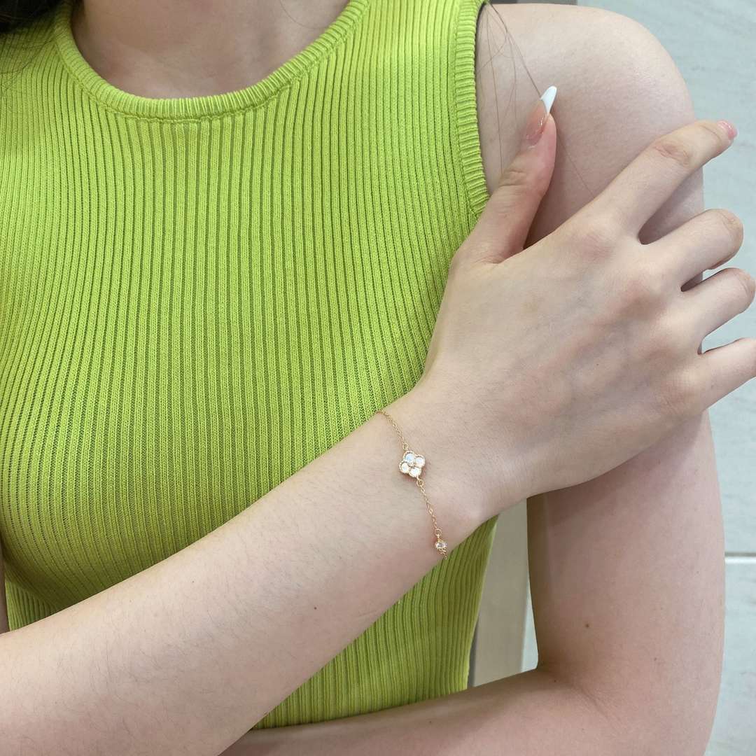[GALE]Delicate Four Leaf Clover Bracelet