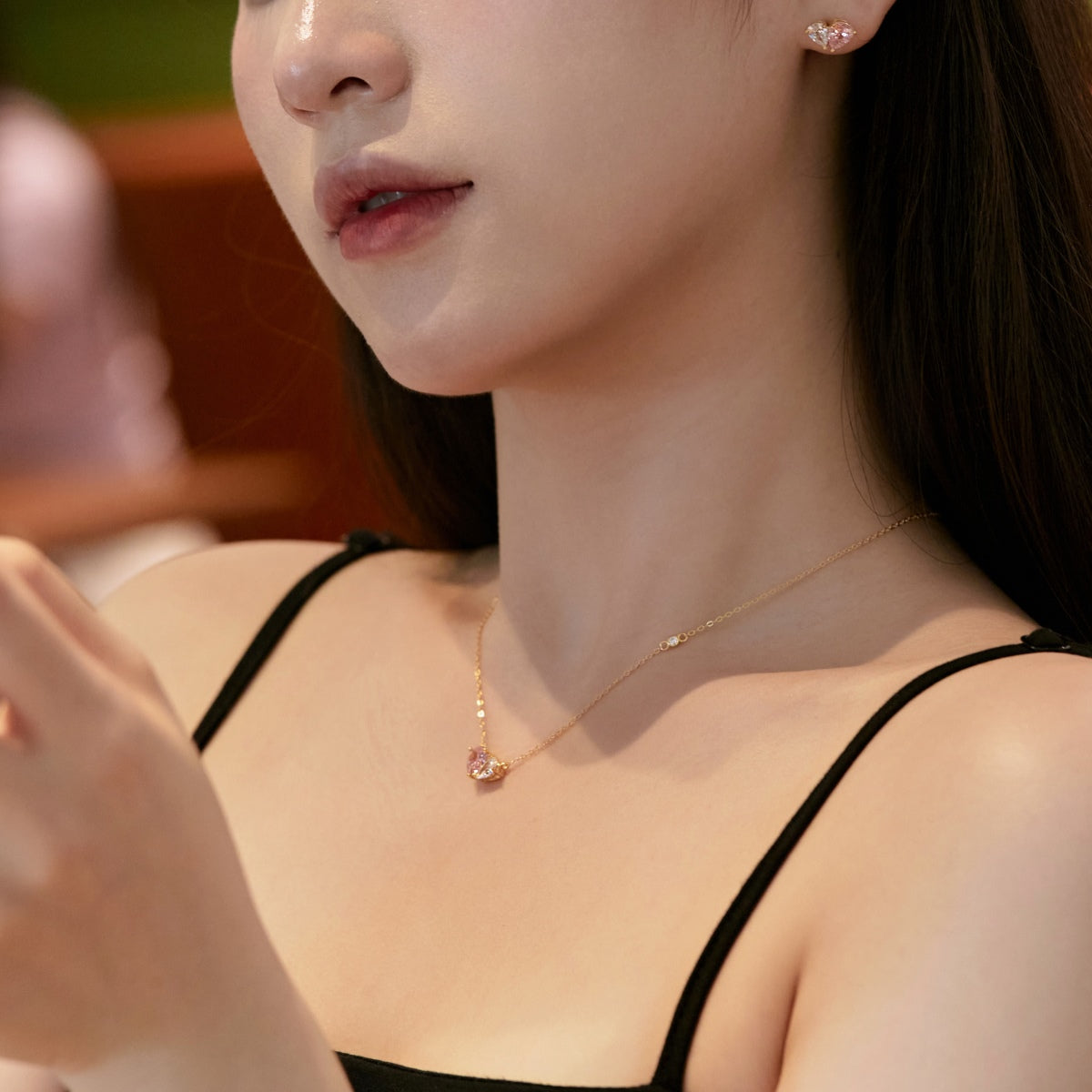 [GALE]Unique Heart Shape Necklace