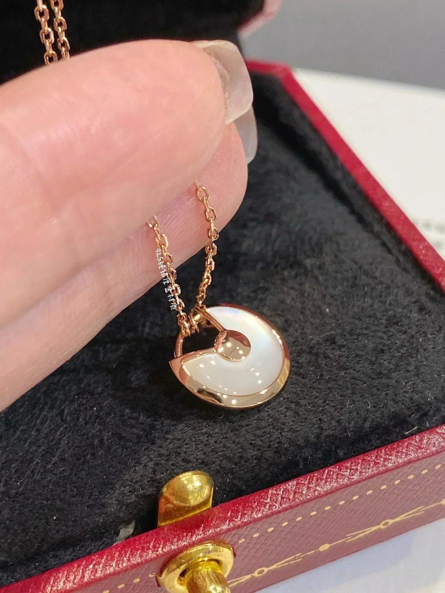 [GALE]AMULETTE ROSE GOLD MOP NECKLACE