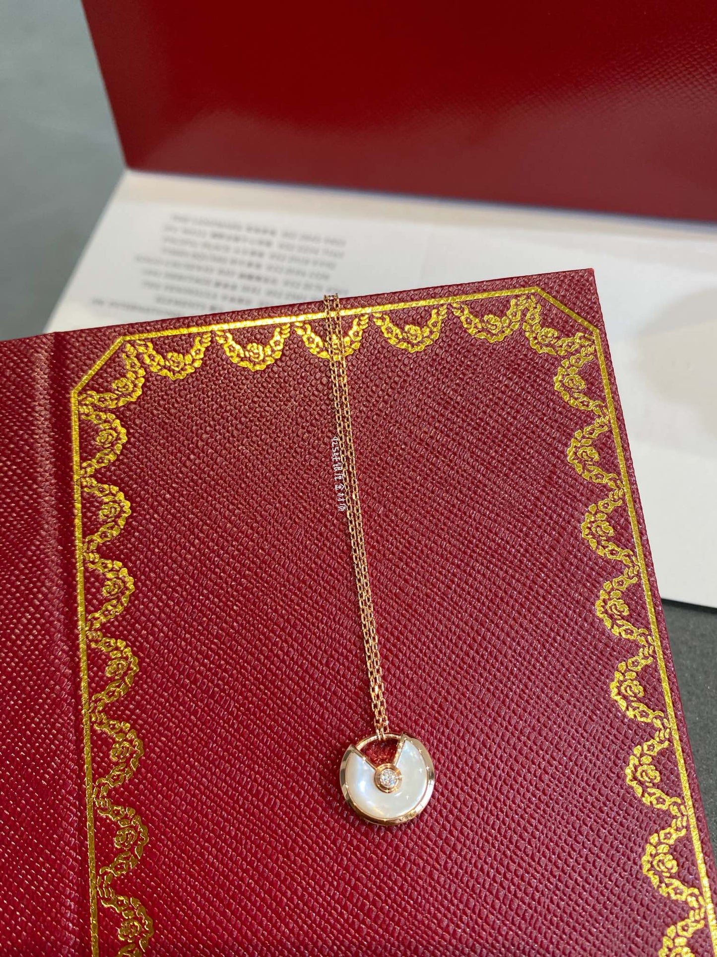 [GALE]AMULETTE ROSE GOLD MOP NECKLACE