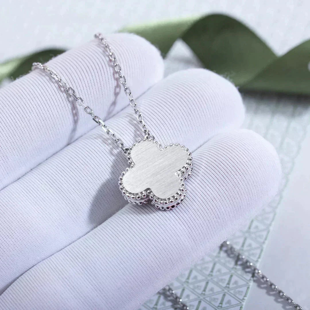 [GALE]CLOVER 15MM DIAMANT-LASER-HALSKETTE SILBER