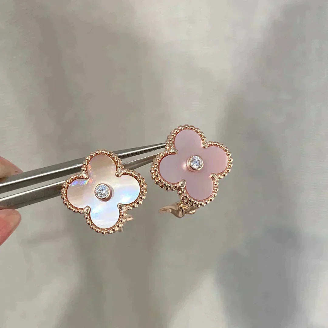 [GALE]クローバー ミディアム 1モチーフ ピンクモップ ダイヤモンド イヤリング