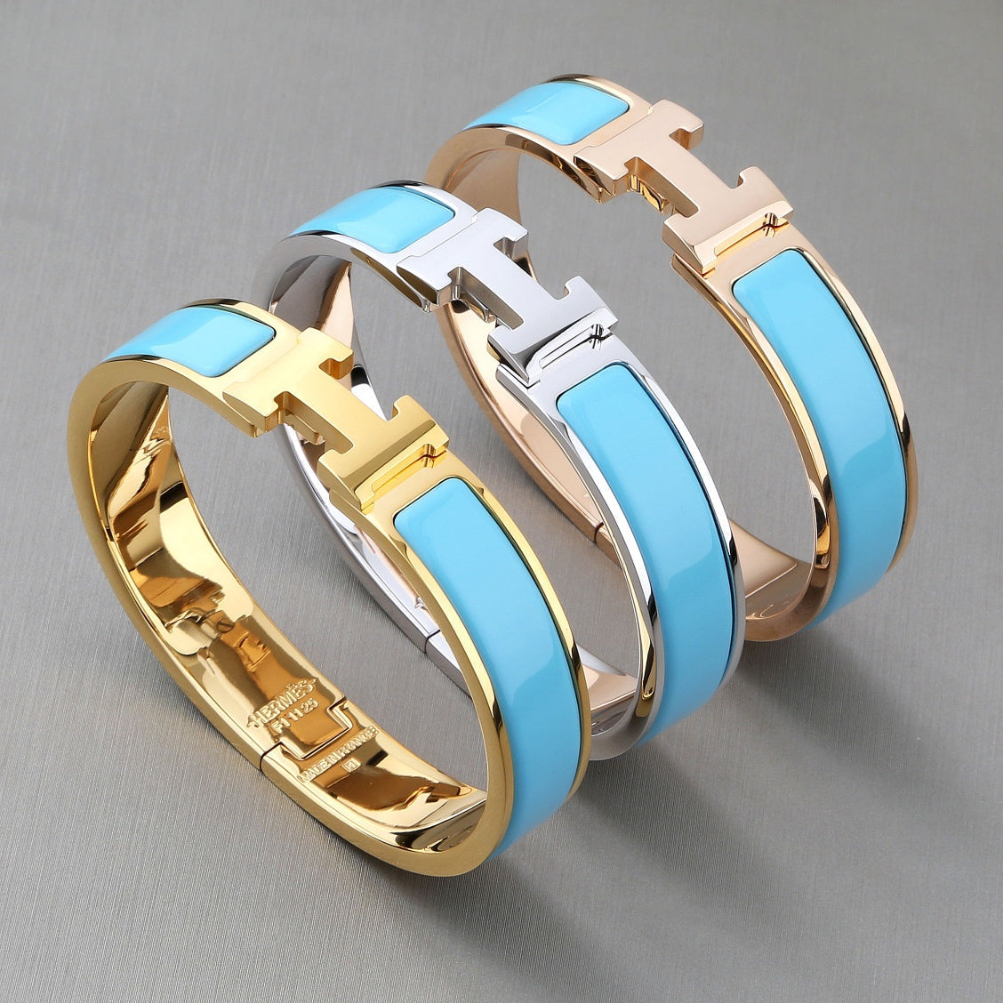 [GALE]H CLOUD BLUE ARMBAND