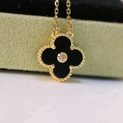 [GALE]CLOVER 15MM DIAMANT-ONYX-HALSKETTE