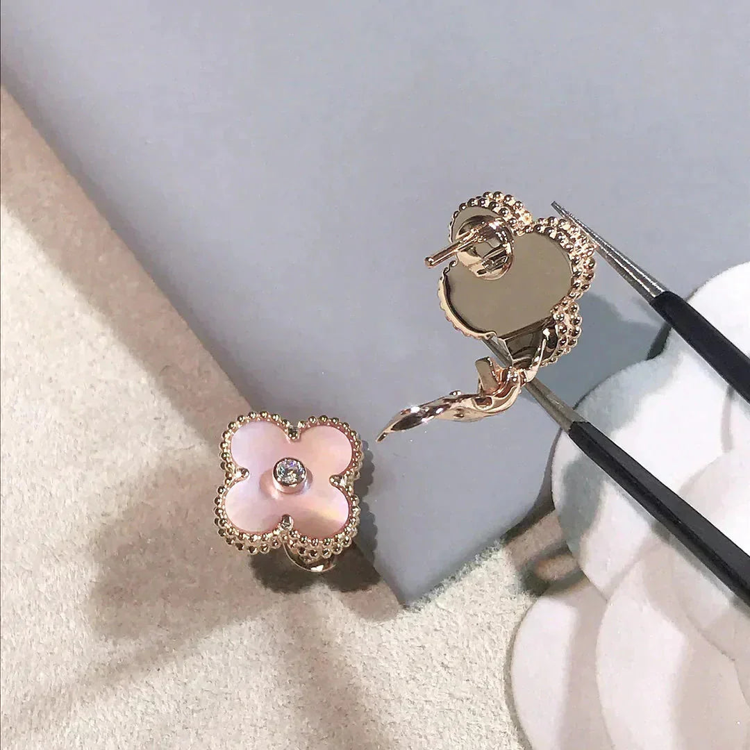 [GALE]クローバー ミディアム 1モチーフ ピンクモップ ダイヤモンド イヤリング