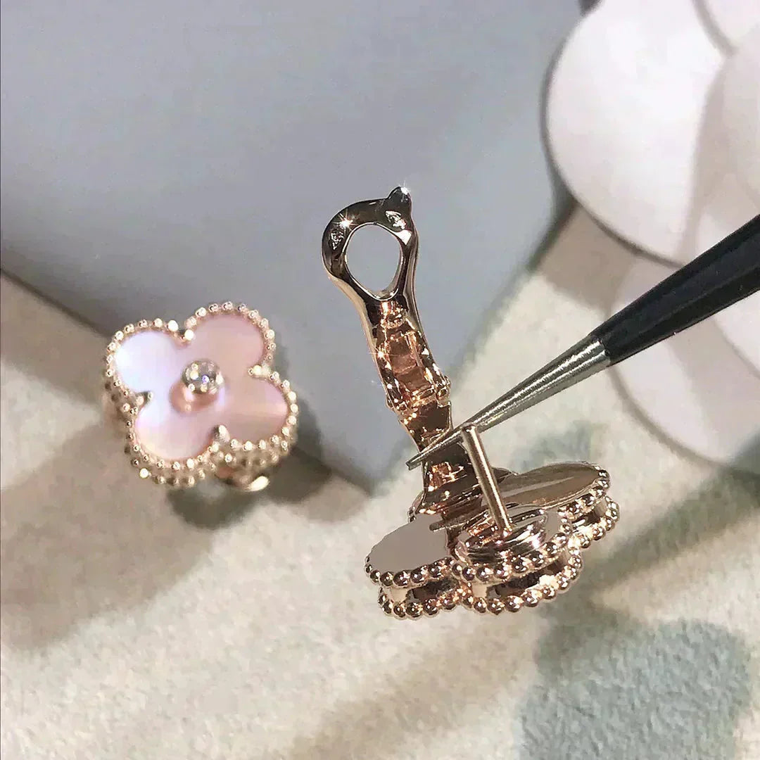[GALE]クローバー ミディアム 1モチーフ ピンクモップ ダイヤモンド イヤリング