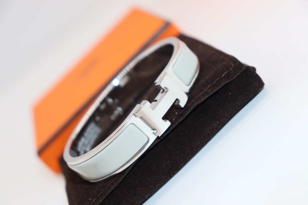 [GALE]H HELLBLAUES ARMBAND
