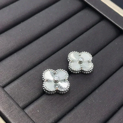 [GALE]クローバー ミニ 9.5mm レーザーピアス