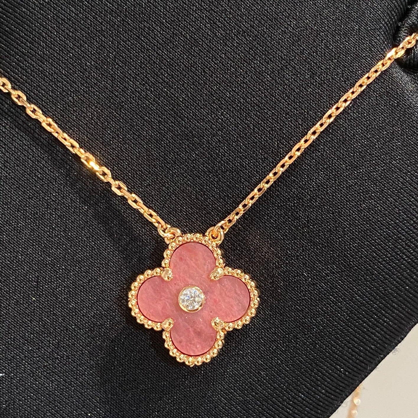 [GALE]CLOVER 15MM DIAMANT-RHODONITH-KETTE