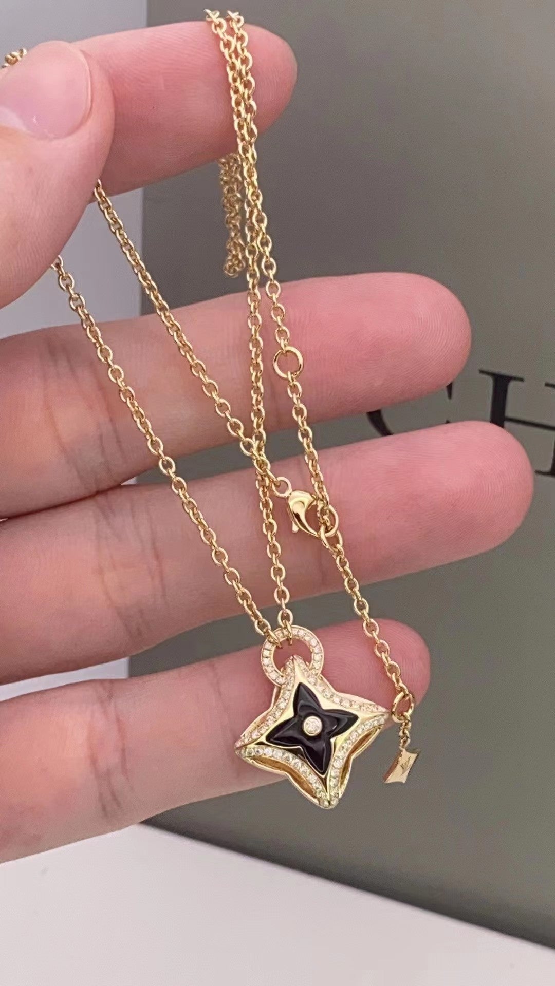 [GALE]Sternanhänger, rosafarbene Gold-Diamant-Halskette