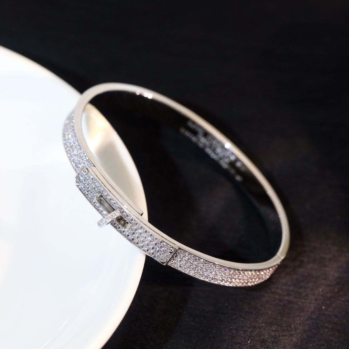 [GALE]KELLY ARMBAND MIT DIAMANTENBESETZUNG 