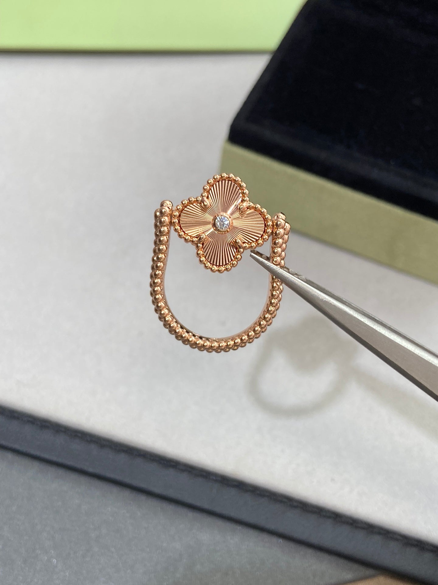 [GALE]CLOVER RIVERSIBLE ROSÉGOLDRING 