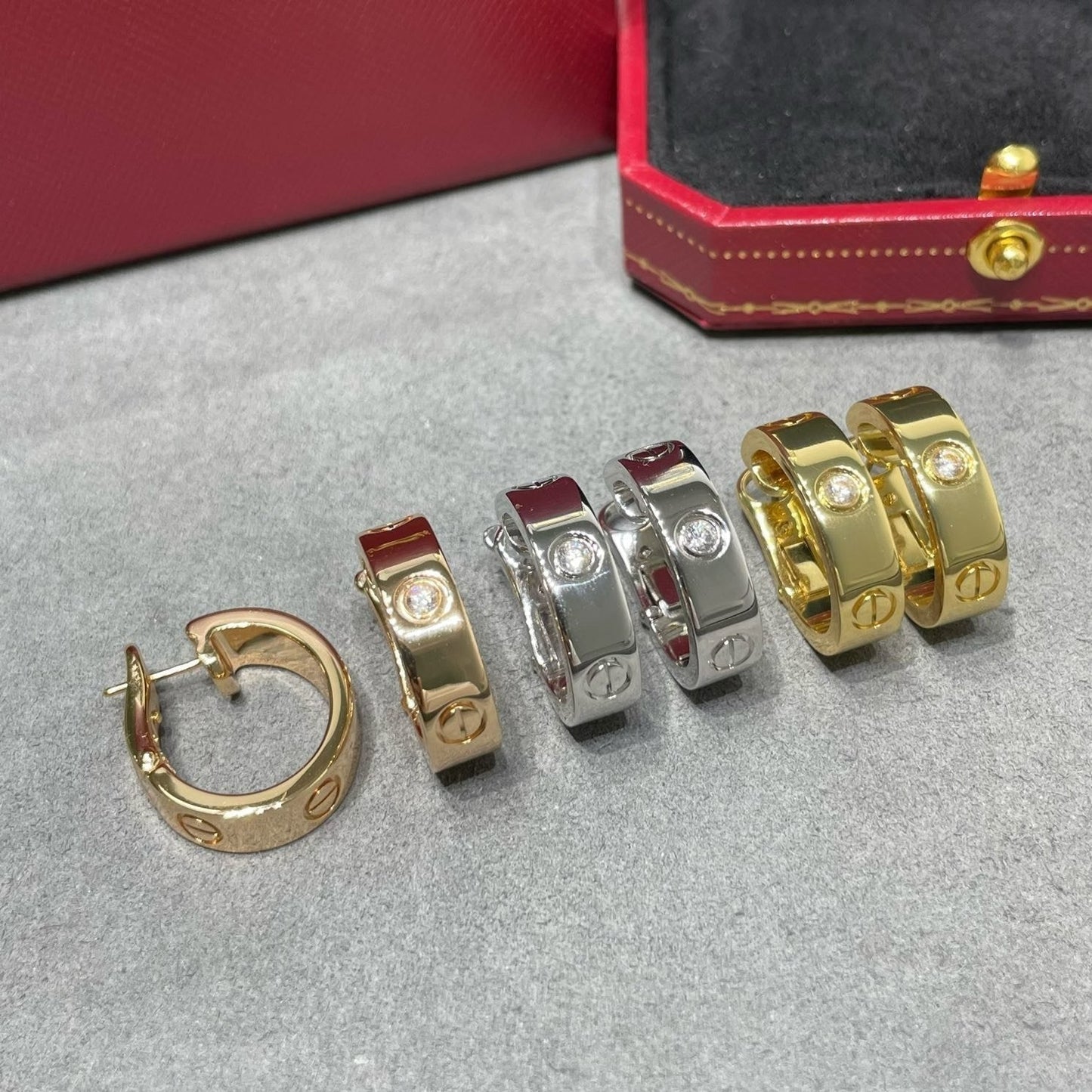 [GALE]LOVE 5.5MM 1 DIAMOND EARRINGS