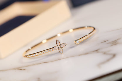 [GALE]IDYLLE GOLD OPEN BRACELET DIAMOND PAVED