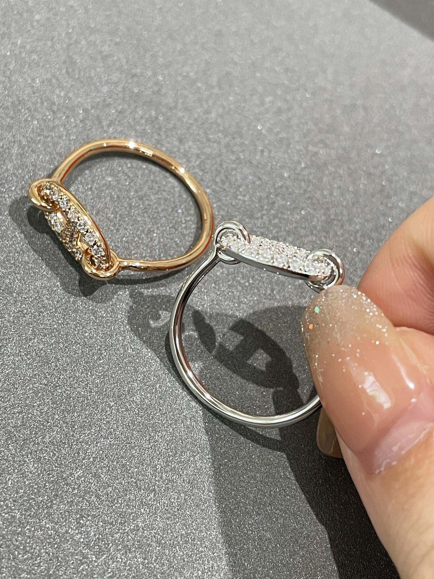 [GALE]RONDE KLEINER DIAMANTRING