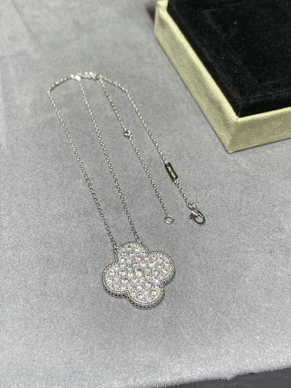 [GALE]CLOVER 25MM GROSSER ANHÄNGER MIT DIAMANTENPAVED SILBERHALSKETTE