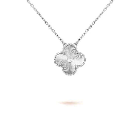 [GALE]CLOVER 15MM DIAMANT-LASER-HALSKETTE SILBER