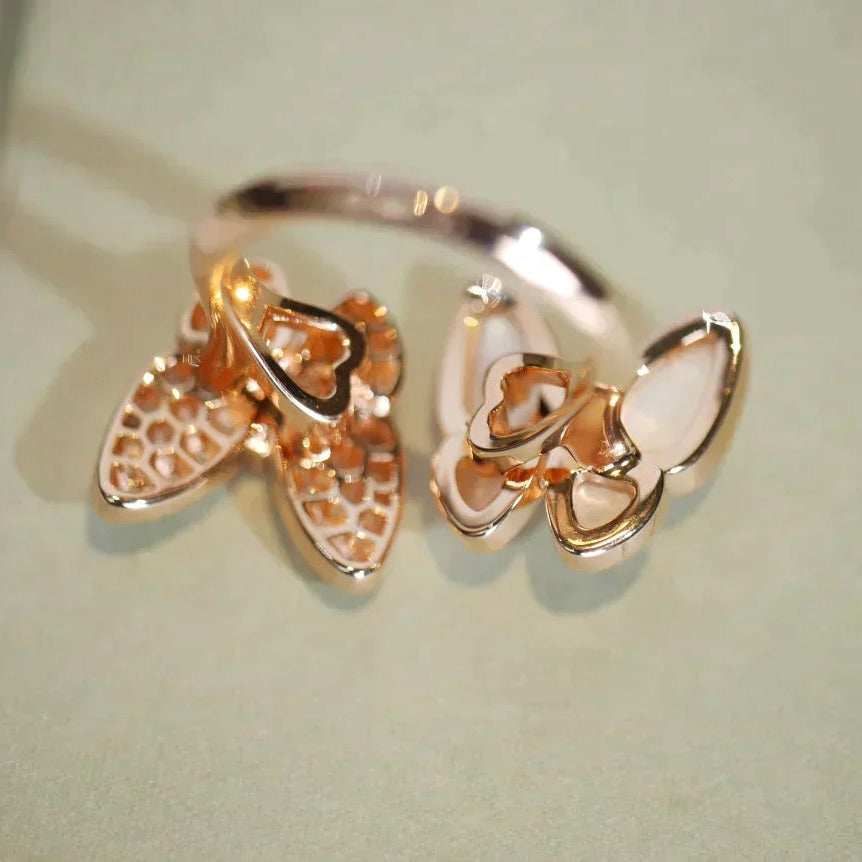 [GALE]TWIN BUTTERFLY DIAMOND MOP RING