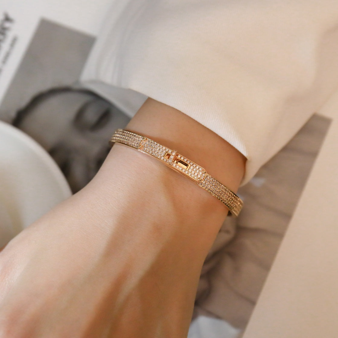 [GALE]KELLY ARMBAND MIT DIAMANTENBESETZUNG 