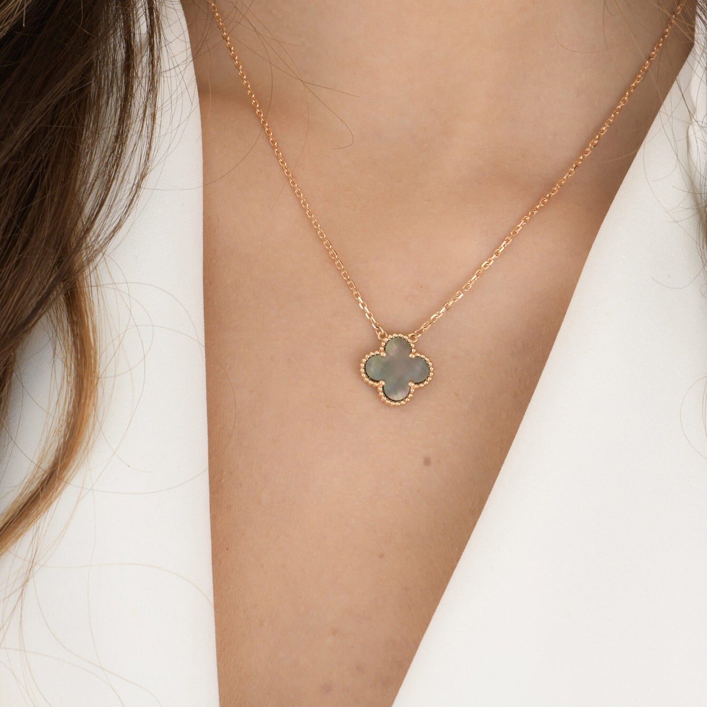 [GALE]CLOVER 15MM GRAUE PERLMUTT-KETTE