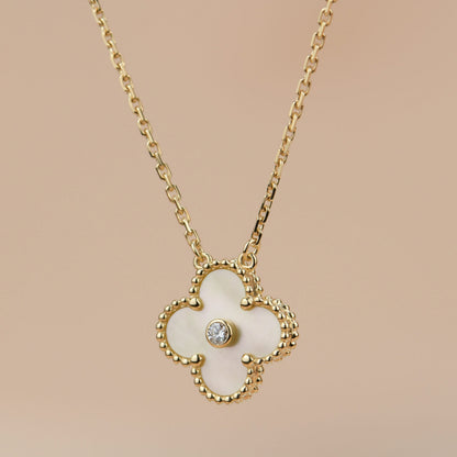 [GALE]CLOVER 15MM DIAMANT GOLD PERLMUTT-HALSKETTE