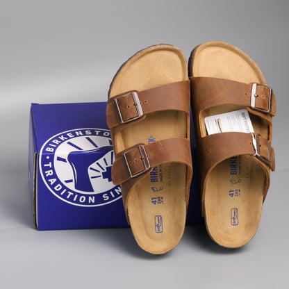 Arizona Soft Footbed Waxed Leather, Amber Brown