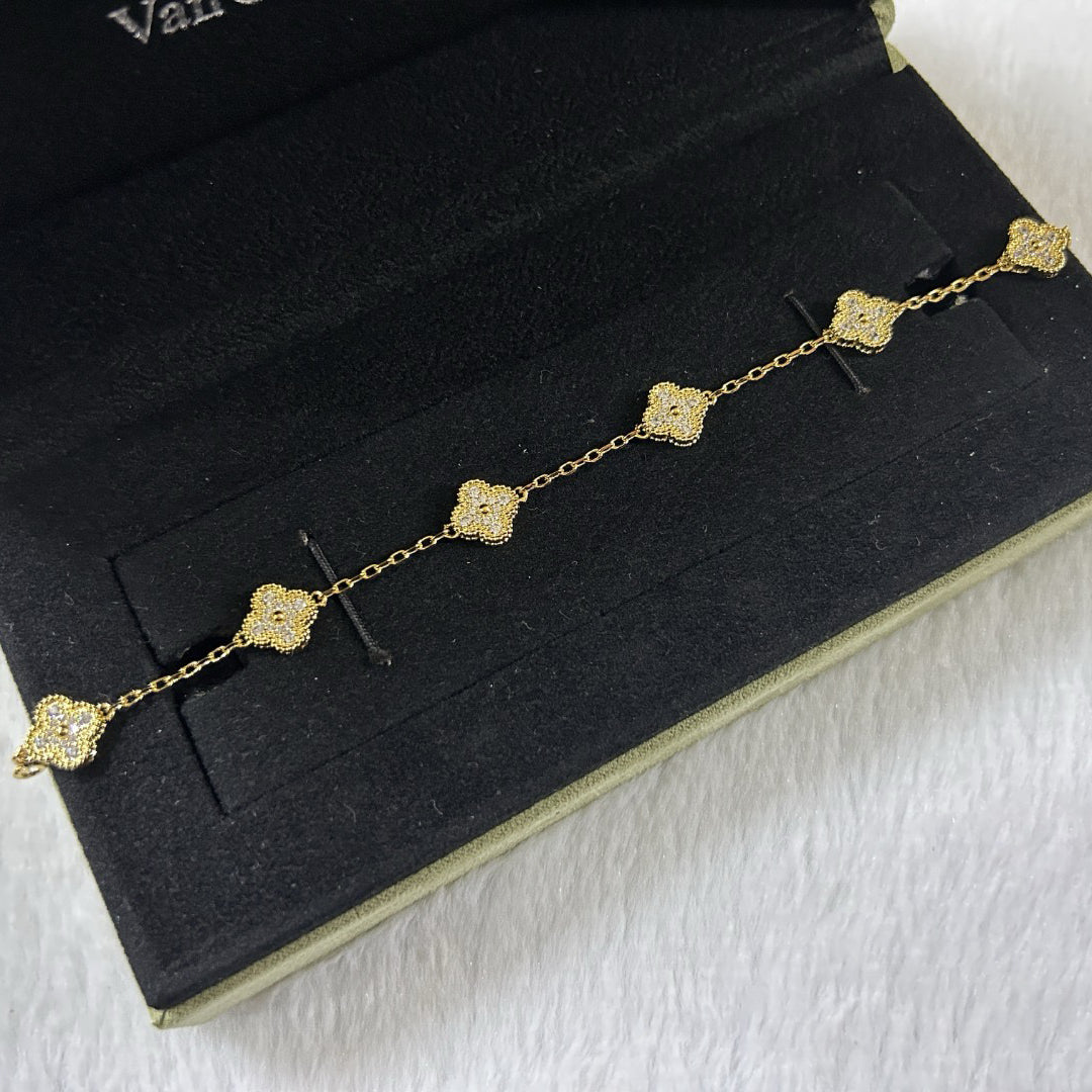 [GALE]CLOVER 6 MOTIF DIAMOND BRACELET