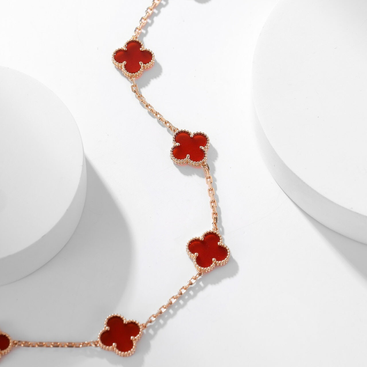 [GALE]CLOVER 10 MOTIFS CARNELIAN HALSKETTE
