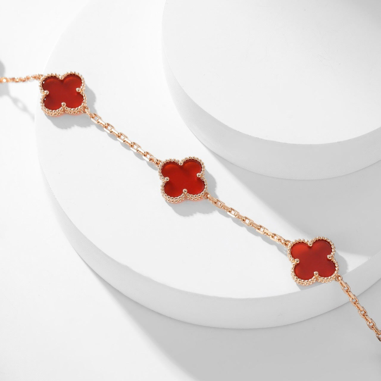 [GALE]CLOVER 10 MOTIFS CARNELIAN HALSKETTE