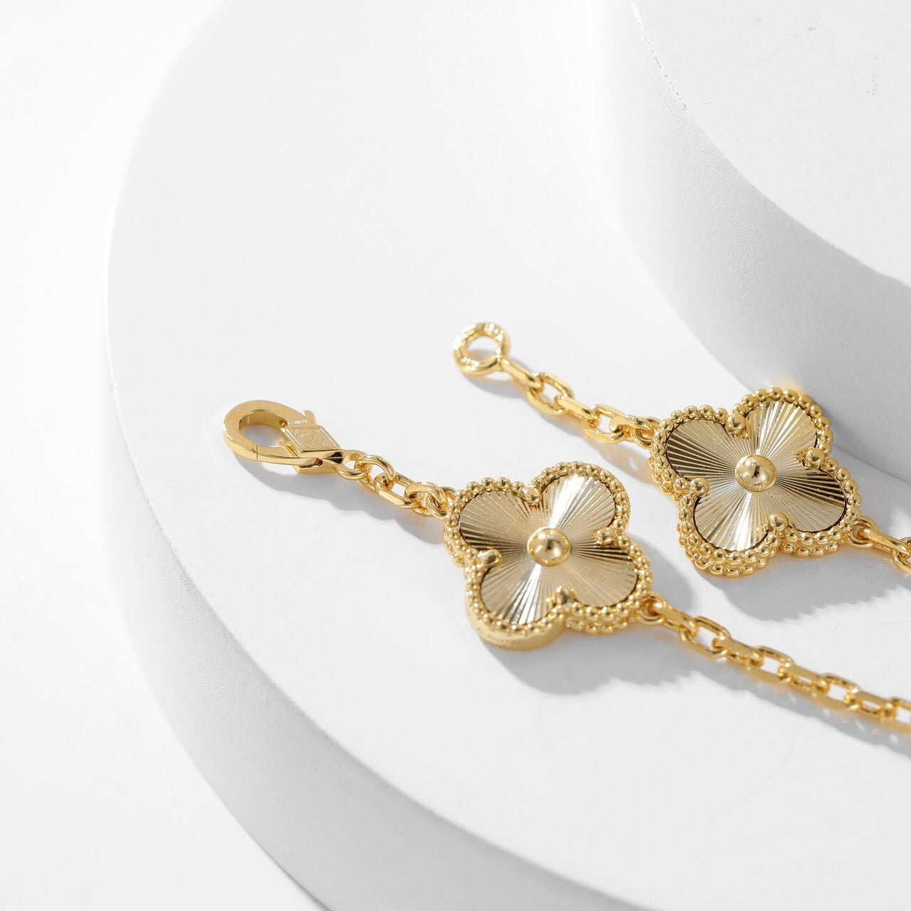 [GALE]CLOVER 10 MOTIFS LASER NECKLACE