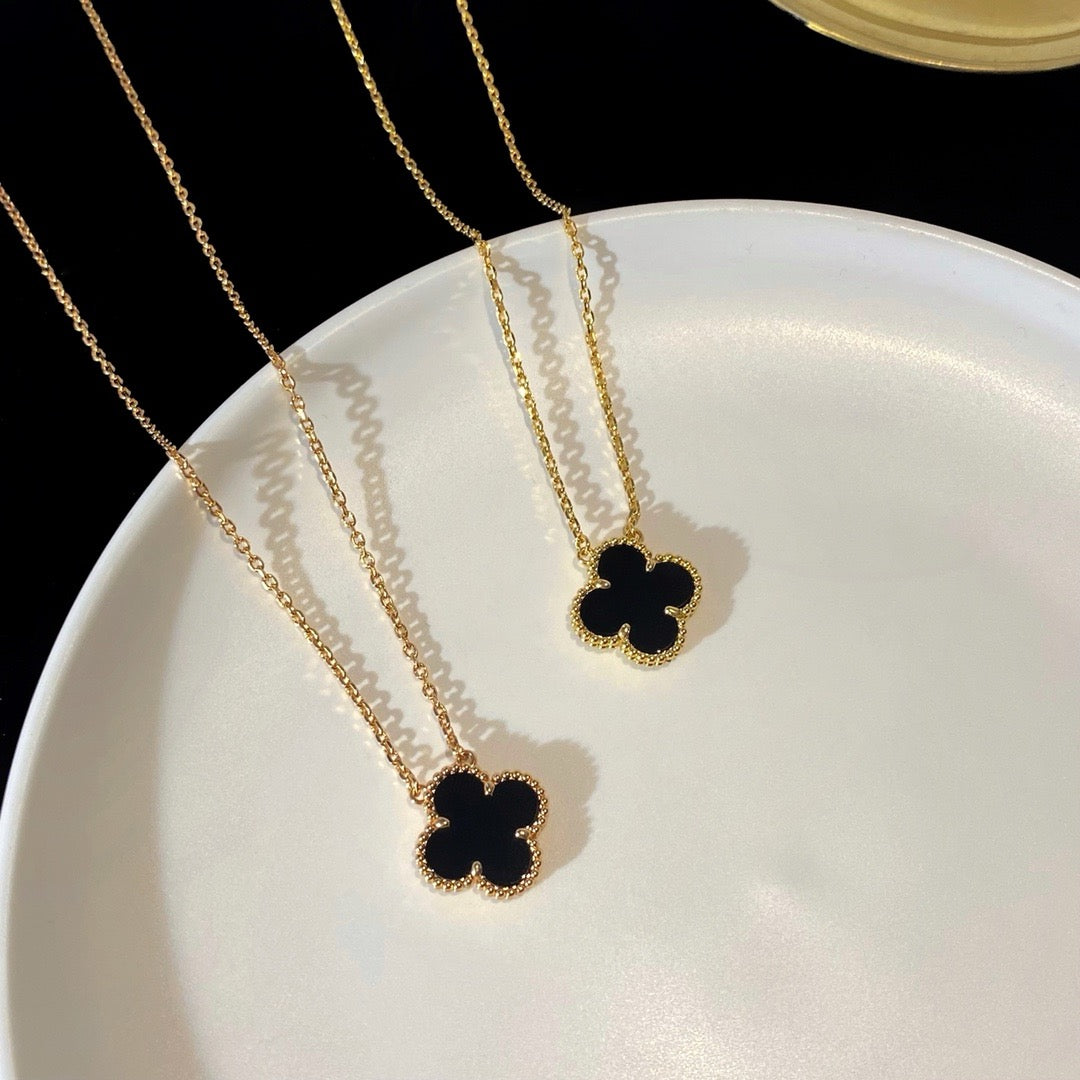 [GALE]CLOVER 15MM SCHWARZE ONYX-EINZELBLÜTEN-KETTE