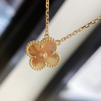 [GALE]CLOVER 15MM LASER-HALSKETTE