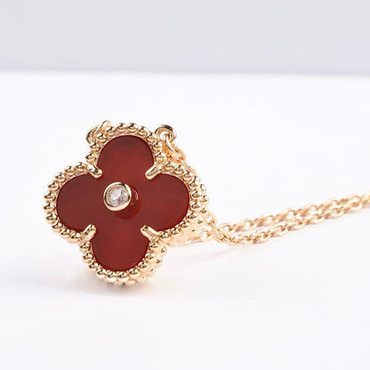 [GALE]CLOVER 15MM DIAMANT-KARNELIAN-HALSKETTE