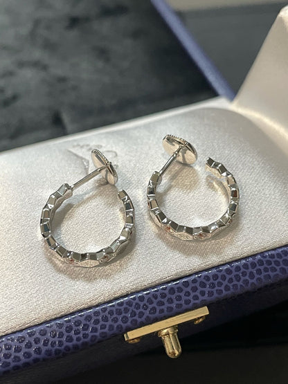[GALE] Hohler Ring in Form eines vierblättrigen Kleeblatts