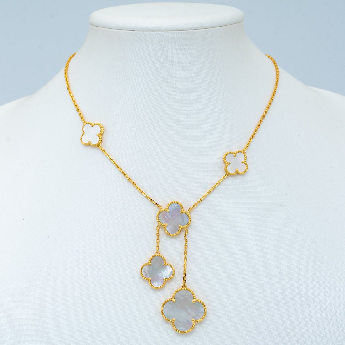 [GALE]KLEEBAND-PERLOR-KETTE MIT 6 MOTIVEN