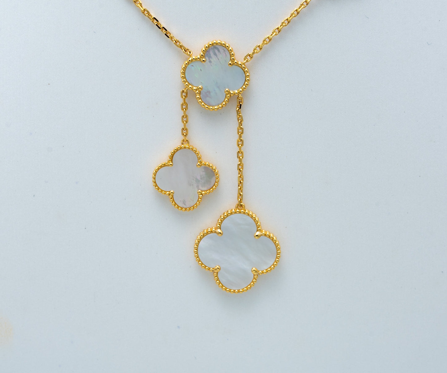 [GALE]KLEEBAND-PERLOR-KETTE MIT 6 MOTIVEN