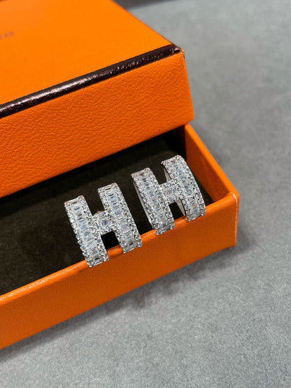 [GALE]H Ohrstecker mit silbernen Diamanten
