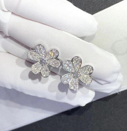 [GALE]FRIVOLE SILBERNE BLUMEN-DIAMANT-OHRRINGE