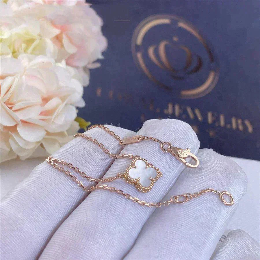 [GALE]CLOVER WHITE MOP EINZELNE BLUMENARMBAND